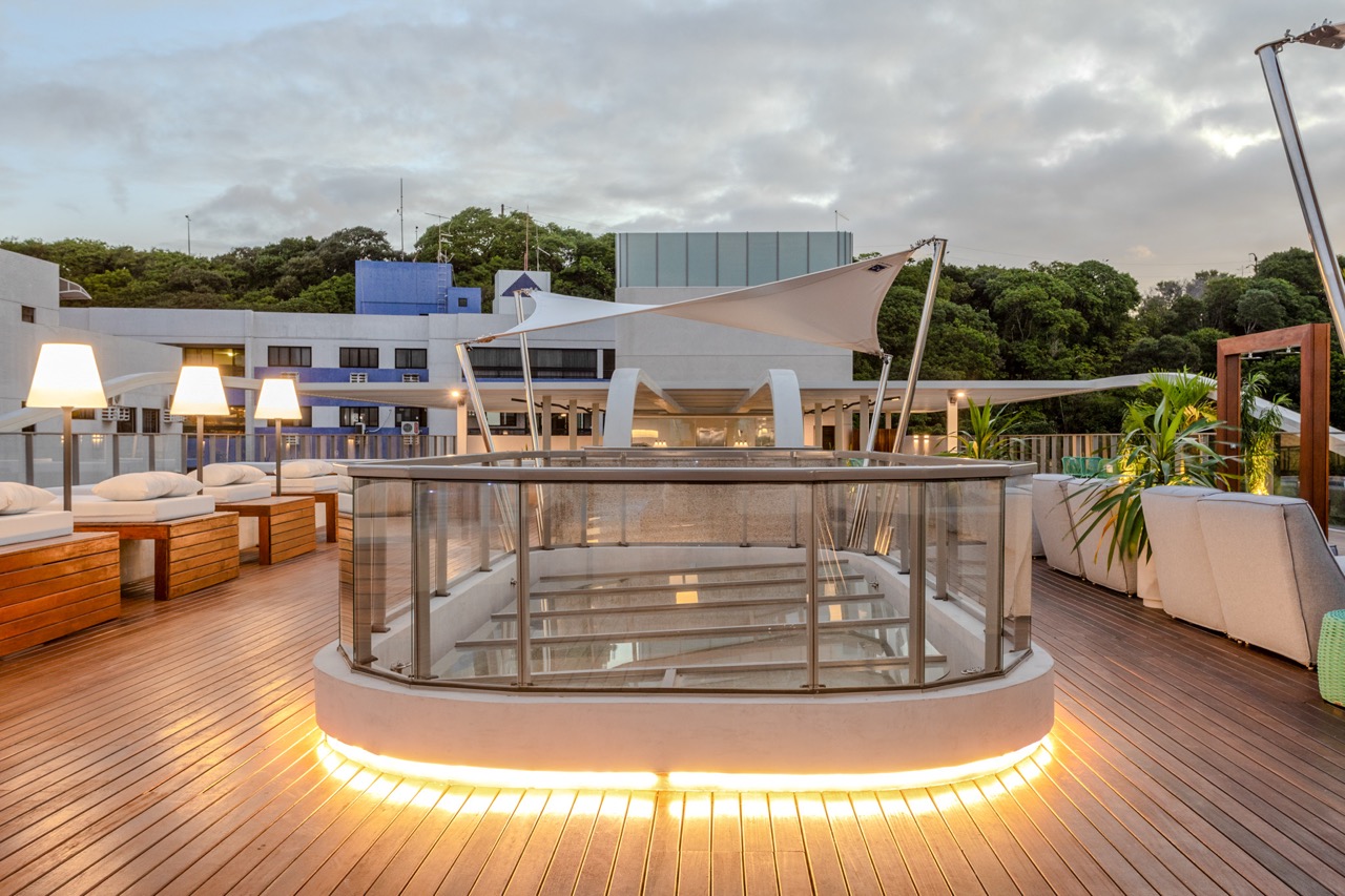 Flat Setai Yacht - Rooftop